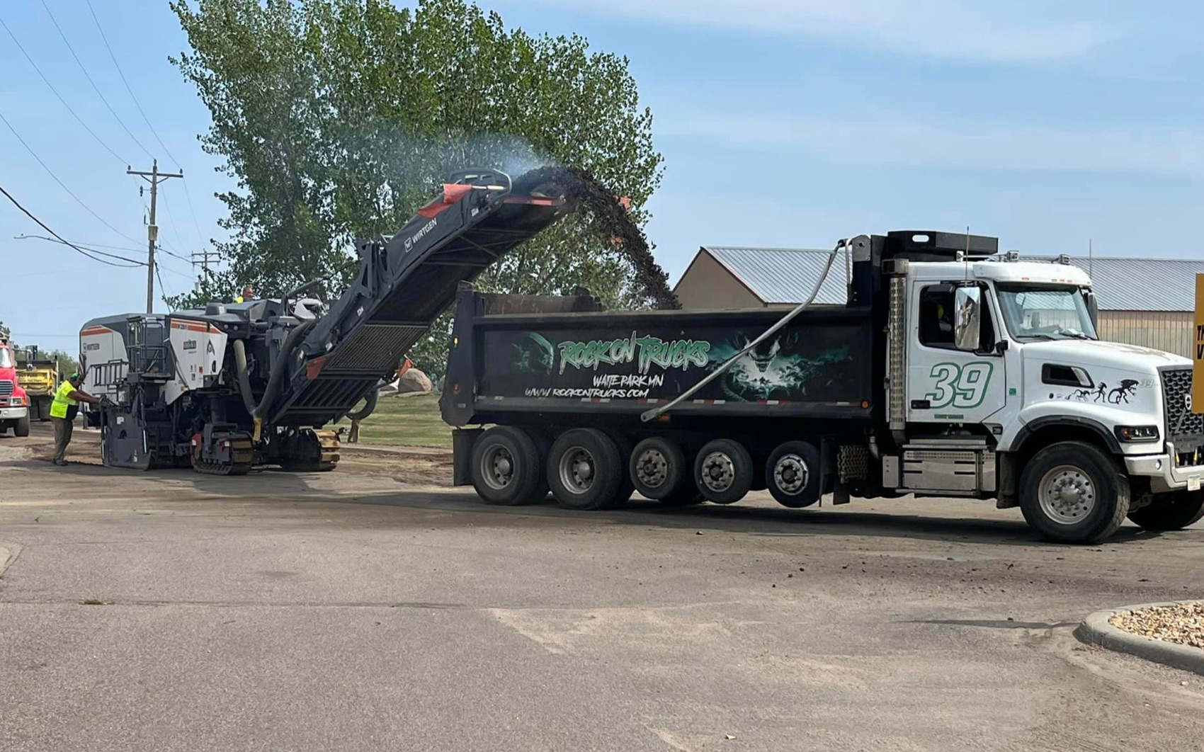 Rock On Trucks equipment serving Iowa